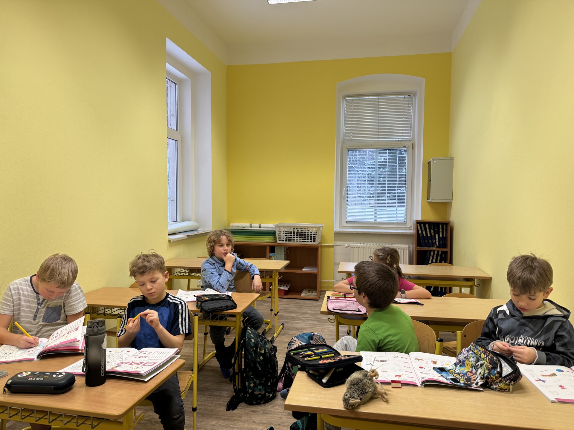 4dced564-4a2c-4ee9-b2e8-58d93c18b24e